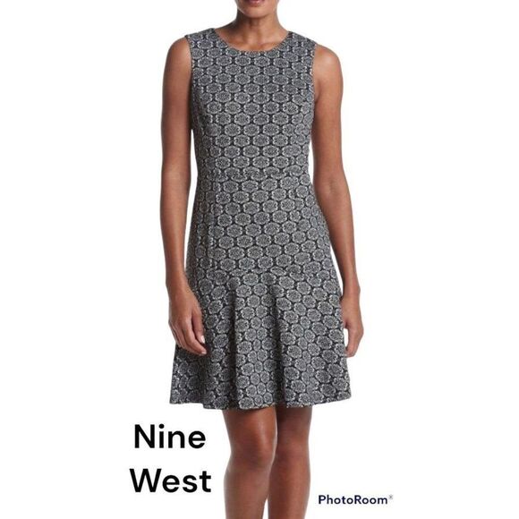 NWT Nine West SZ 16 Woman’s Black Metallic Floral Print Dress - Picture 1 of 12